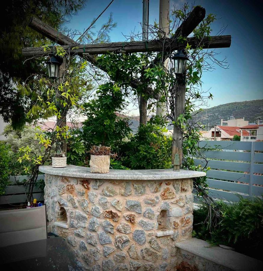 Villa Ένας Ευχάριστος Χώρος Με Πισίνα Pórto Ráfti Exterior foto