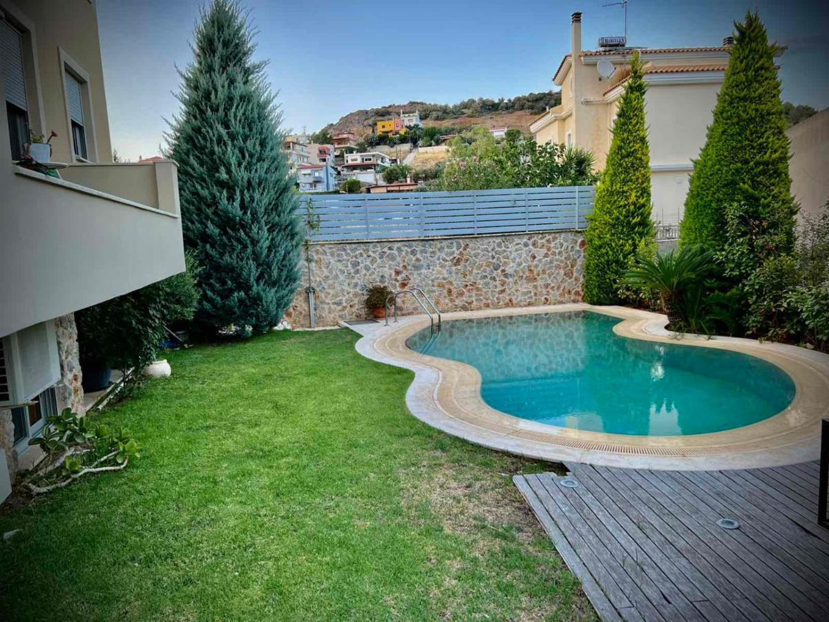 Villa Ένας Ευχάριστος Χώρος Με Πισίνα Pórto Ráfti Exterior foto